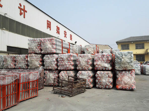 个旧网架成品待发